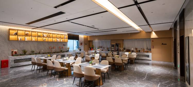 欧斯卡国际酒店(大朗荔香公园地铁站店)图片