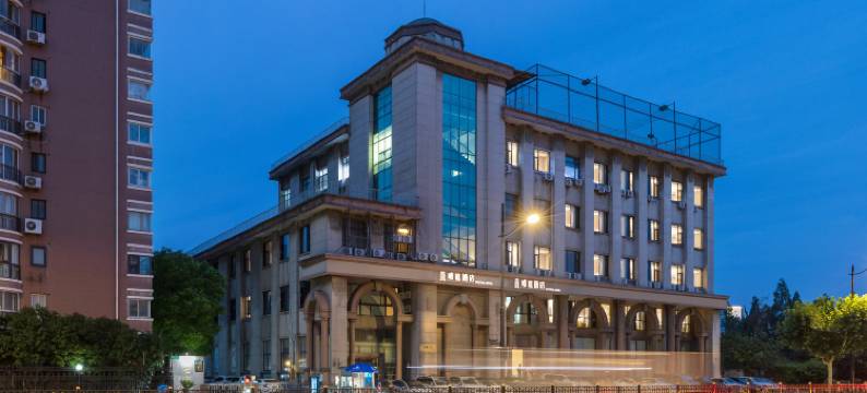 唯庭酒店(上海徐家汇八万人体育场店)图片