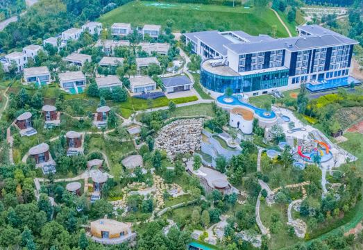 半山常乐温泉酒店