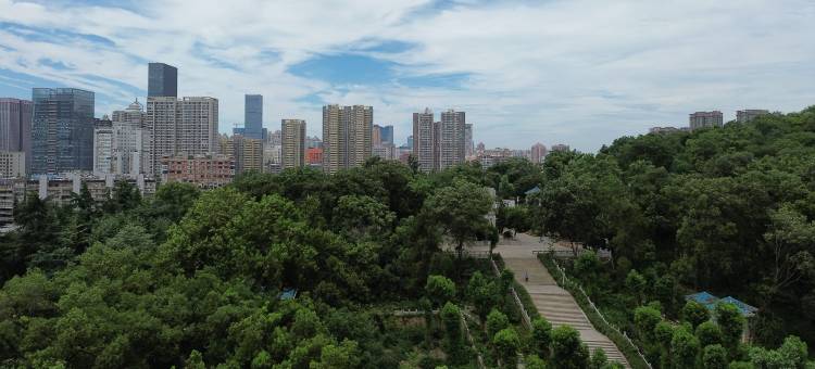 康铂酒店(武汉中南路地铁站店)图片