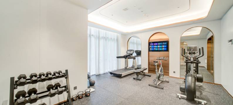 泊悦·晨汐行政公寓(深圳三一云都店)图片