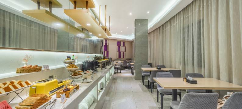 麗枫酒店(长沙火车站锦泰广场城际地铁站店)图片