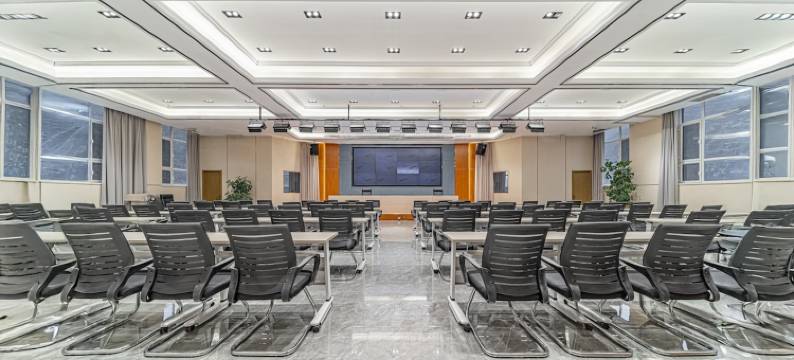 宕昌雷古山大酒店图片