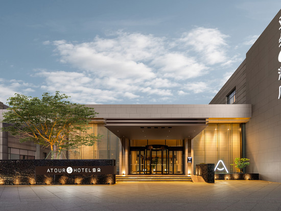 宁波东部新城阪急亚朵S酒店