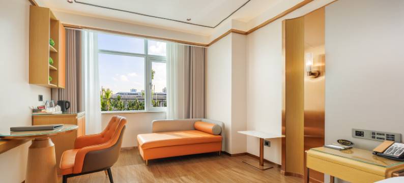 宝驹大酒店(海口高铁东站龙湖天街店)图片