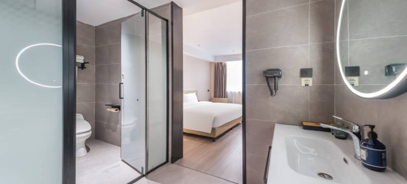 星际酒店(乐昌坪石站店)图片