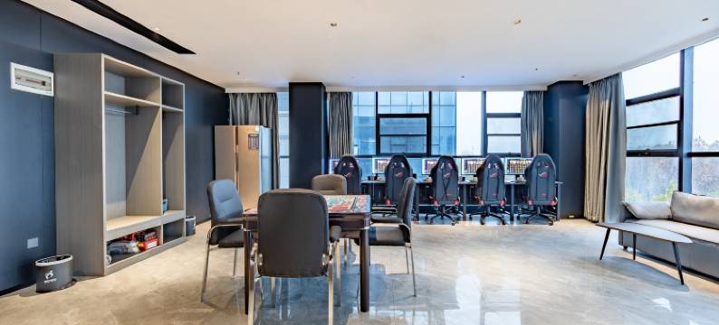 极夏智能电竞酒店图片