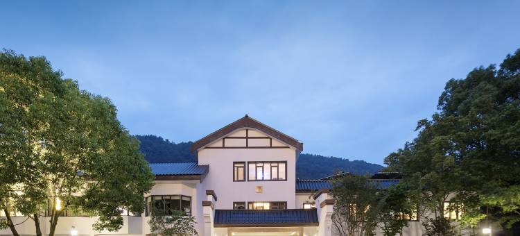 黄湾汤池酒店(峨眉山游客中心黄湾小镇店)图片