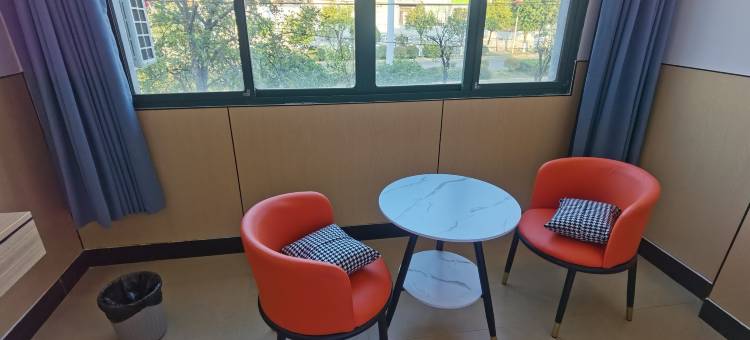逸嘉公寓(南昌中医药大学湾里校区店)图片