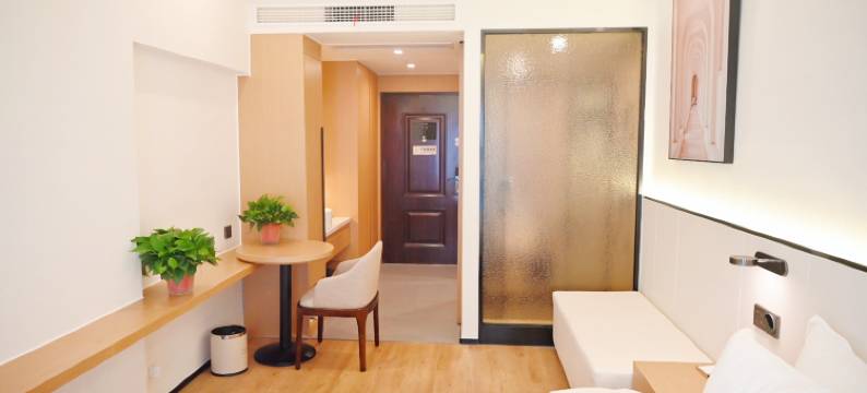 柏思酒店(成都红高路地铁站店)图片