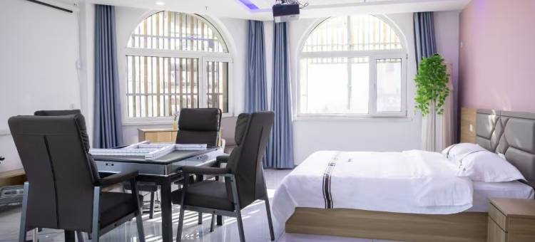 金翠豪庭快捷商务酒店(朝阳大街万达店)图片