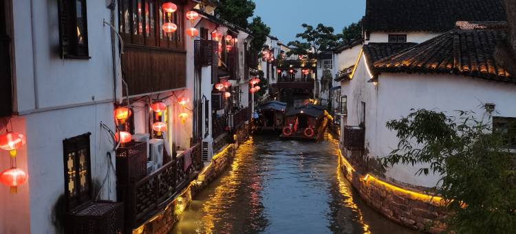 LBED精选酒店(苏州观前街察院场地铁站店)图片