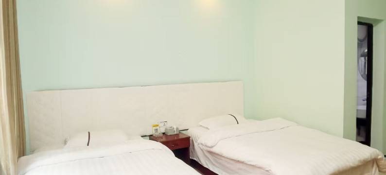 鑫煌宾馆(铜仁火车站店)图片