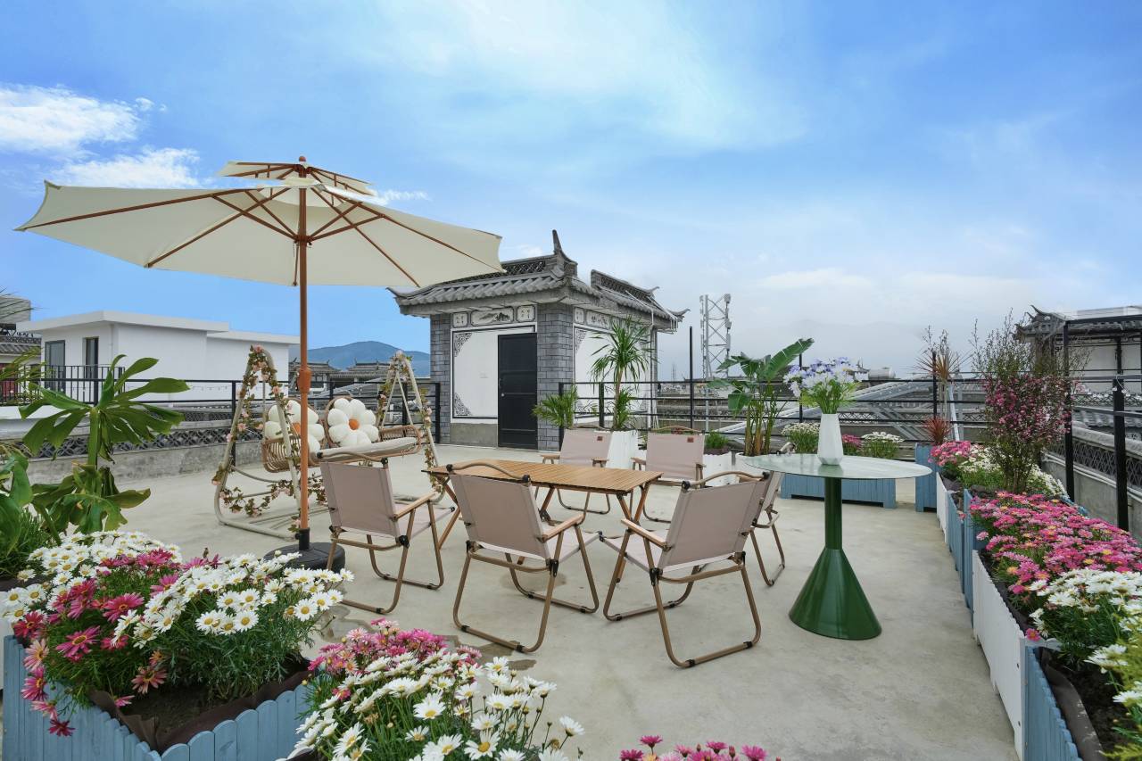 尚诗忆villa·漫步洱海|白族设计师观景民宿(洱海生态廊道店)图片