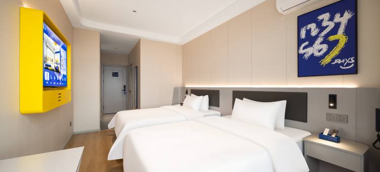 7天酒店(珲春新西市场海鲜街店)图片