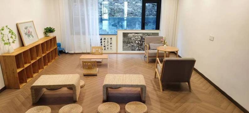 拾级而上民宿图片