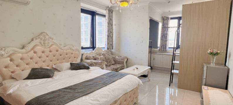 云观山民宿(高铁站万达广场店)图片