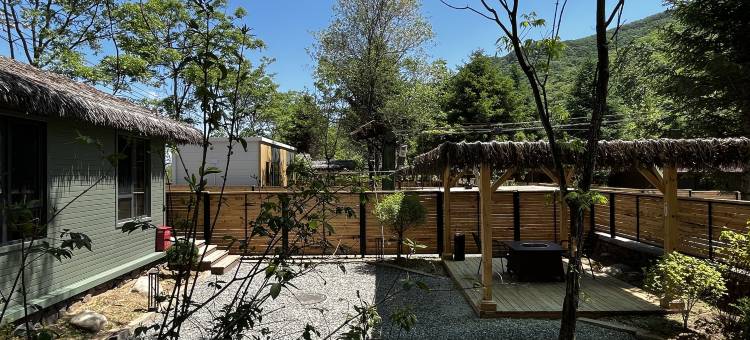 望春山|AWA Kinetic Hotel 度假民宿​(桓仁望天洞国家地质公园店)图片