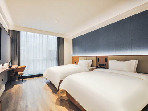 Z世代酒店(襄阳人民广场沃尔玛店)