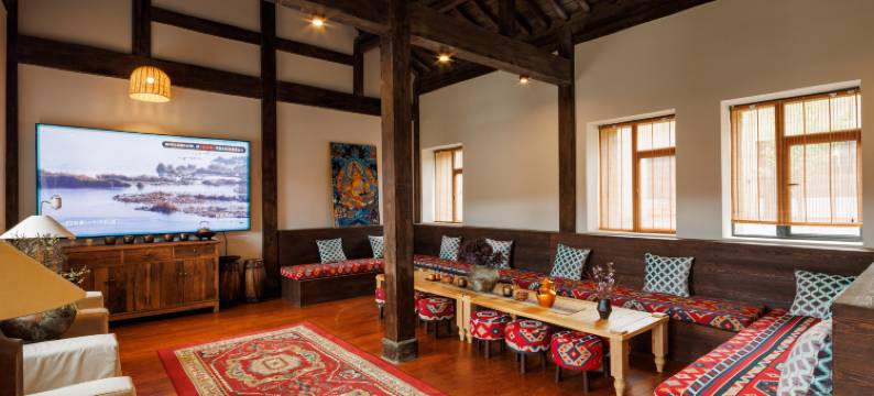 格聂·仓央庄园图片