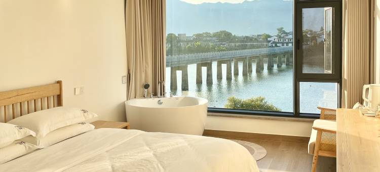 桃花潭·江景泳池·鱼龙潭畔客栈图片