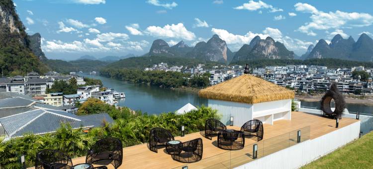 妙奇幻江景套房酒店(阳朔西街漓江店)图片