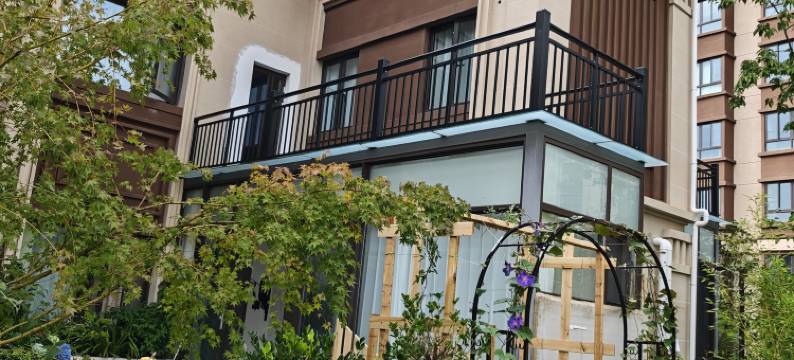 燕来湖畔客栈图片