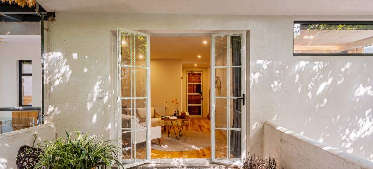 DALI · 樱野花杏 | 原木侘寂风度假别墅(苍洱大道店)图片