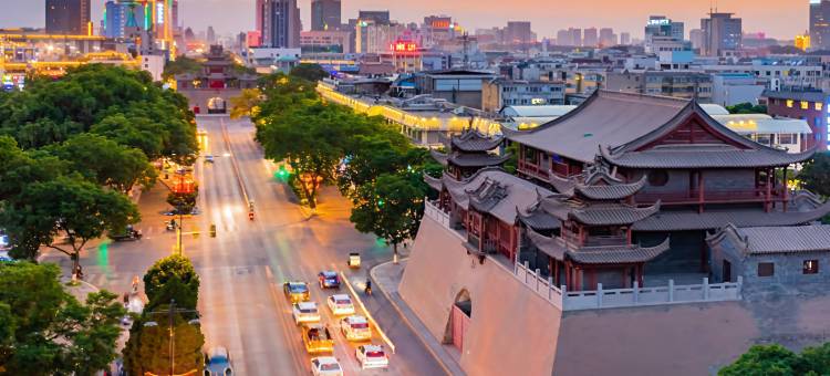 奇遇·银川之悦酒店(银川南门广场新华鼓楼步行街店)图片
