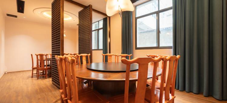 那远山·溪宿(绩溪坎头古村落店)图片