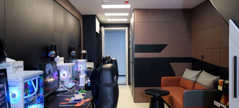 鹿也电竞民宿图片