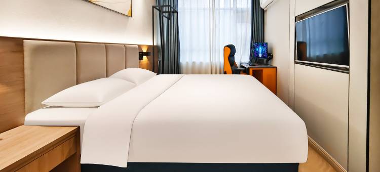 本色电竞酒店(仙桃商城大厦世界城店)图片