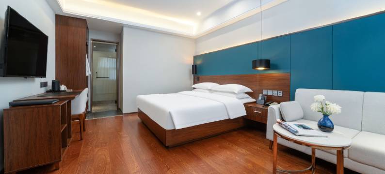 淄博•花盛国际酒店(红叶柿岩博山店)图片