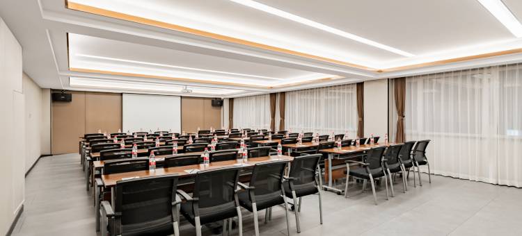 包头燕然酒店(青山万达店)图片