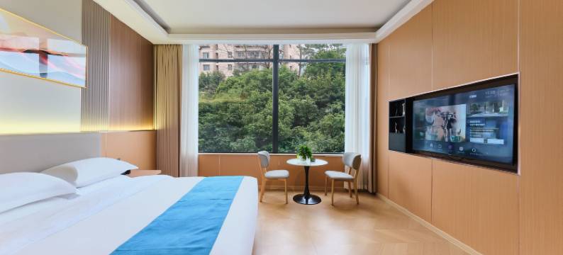 铂尔蔓智能酒店(达州火车站罗浮广场店)图片