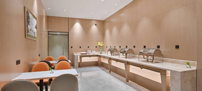 维也纳酒店(深圳国际会展中心沙蚝地铁站店)图片