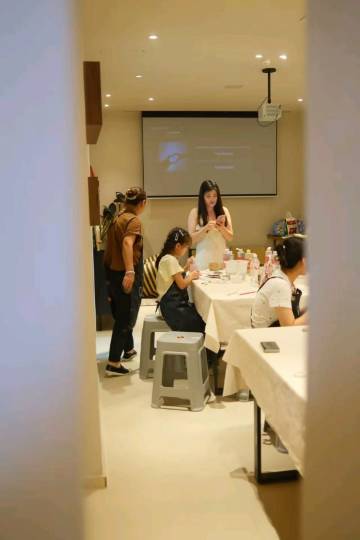 今夕何夕城市民宿(景德镇陶溪川文创街区店)图片