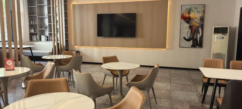 亚悦酒店(江油高铁站店)图片