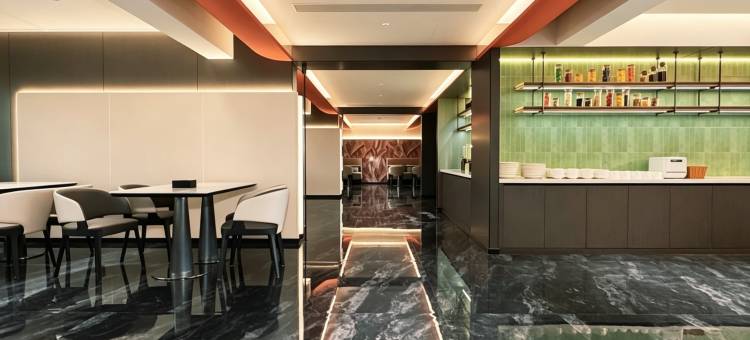 黑山轻居果实酒店图片