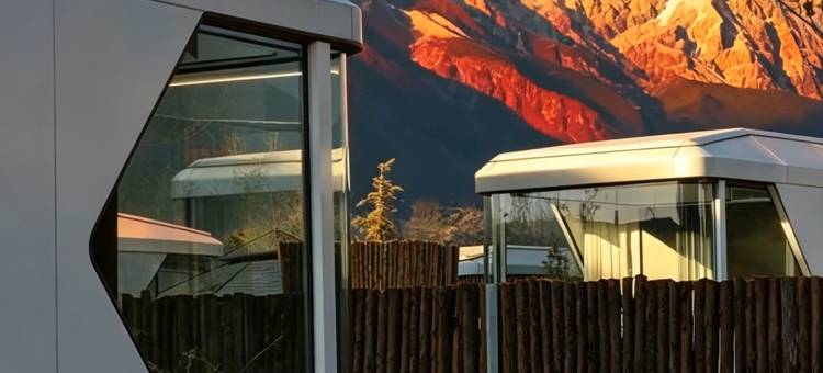 六川太空舱 Luxcreek｜躺看日照金山・私汤温泉・度假民宿图片