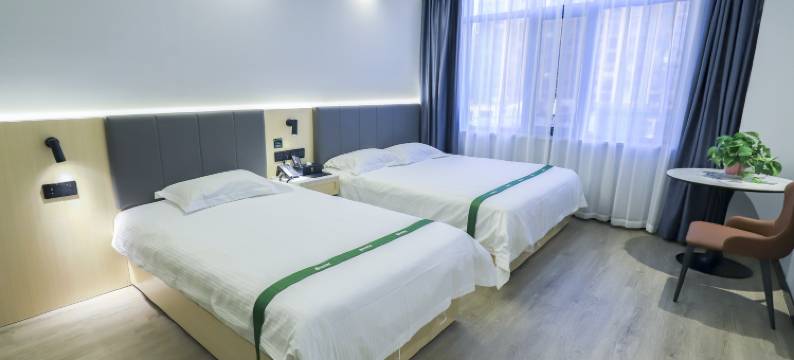 格林豪泰智选酒店(阜阳商厦时代广场师范大学店)图片