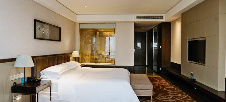 青岛西海岸隆和福朋喜来登酒店图片