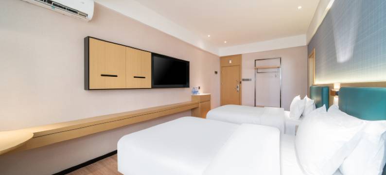 泊城城市酒店(玉林站南兴广场店)图片