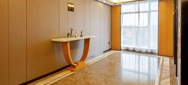 清沐铂金酒店(广汉百伦广场天阶店)图片