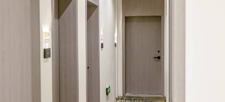 枫情智能酒店(曲靖外滩万达店)图片