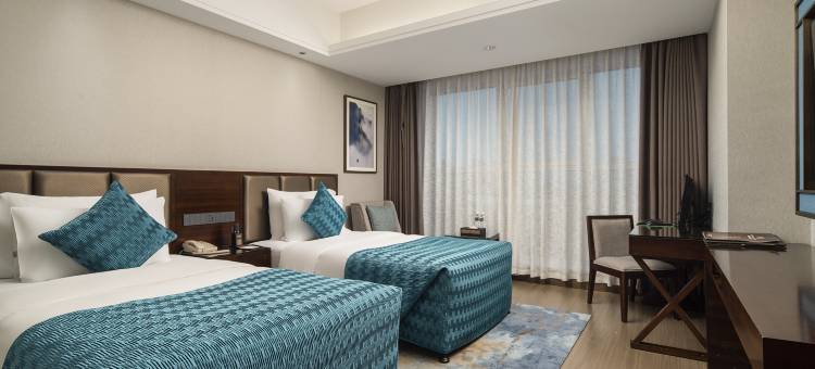 世纪精华大酒店(榆林高新万达广场店)图片