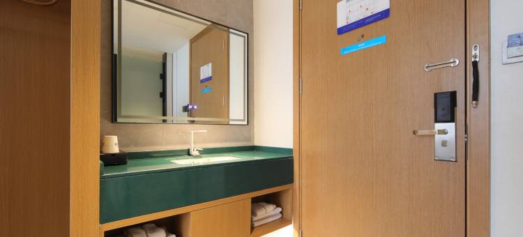 雅斯特酒店(武汉吴家山五环体育中心店)图片