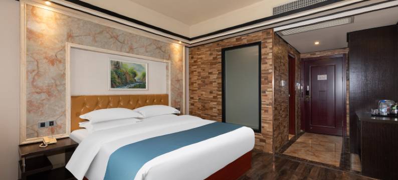 贵阳哥特朗克酒店(花果园购物中心店)图片