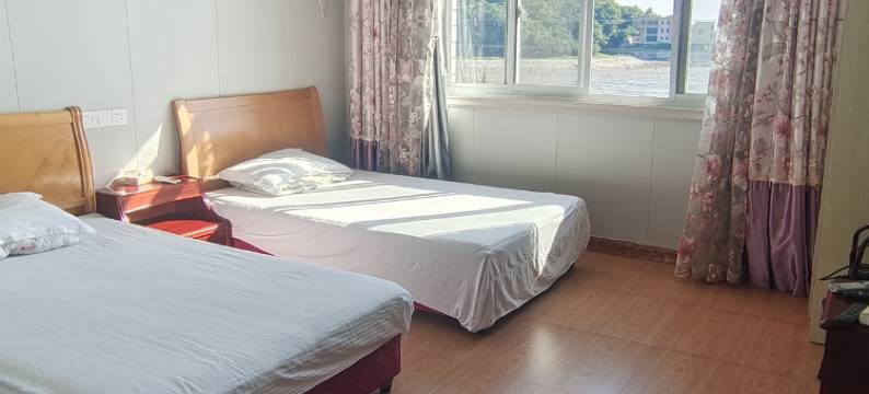 海滩头农渔客栈图片