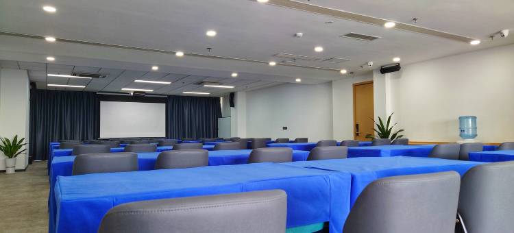 南京江北雨山智选假日酒店(龙湖雨山天街店)图片